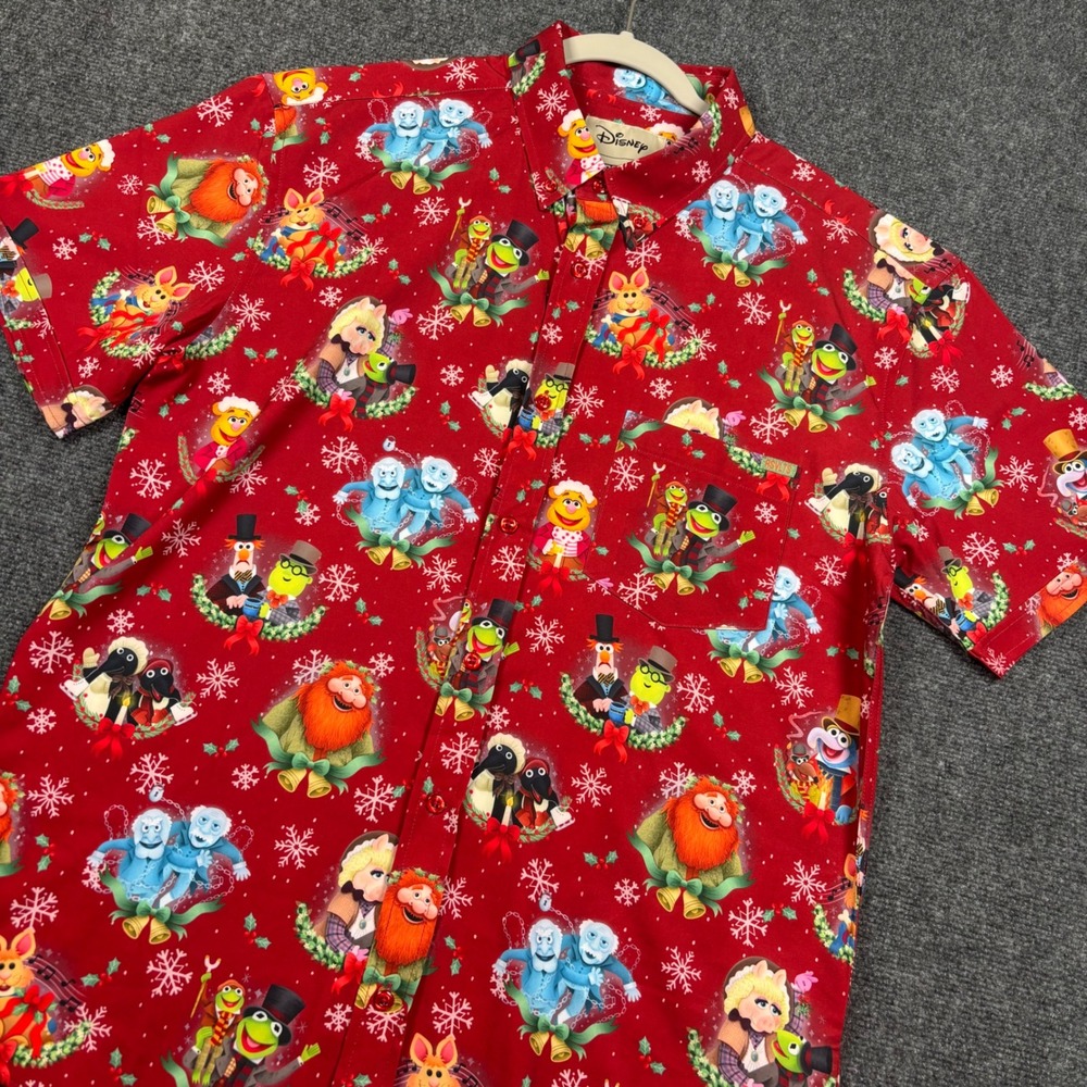 RSVLTS Muppet Christmas Carol Spirit of the Season Shirt Mens L Red